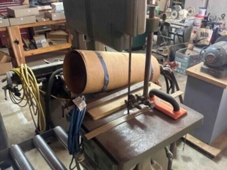 walker-turner-bandsaw-image-4