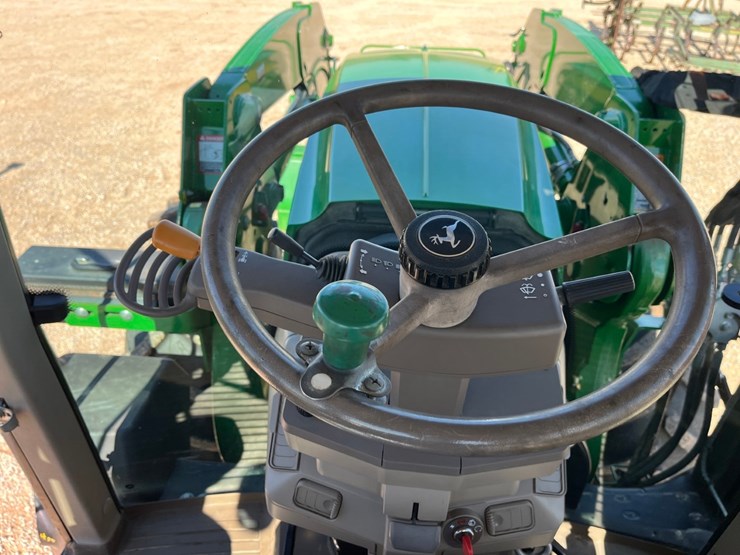 2018-john-deere-6155m-image-21