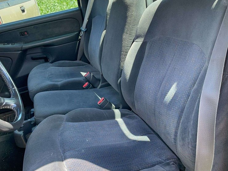 2001-chevrolet-1500-image-5