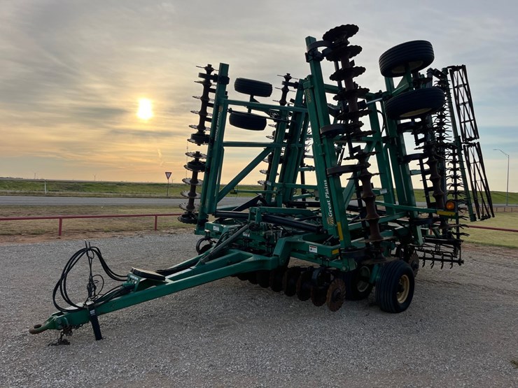 2009-great-plains-3000-image-1