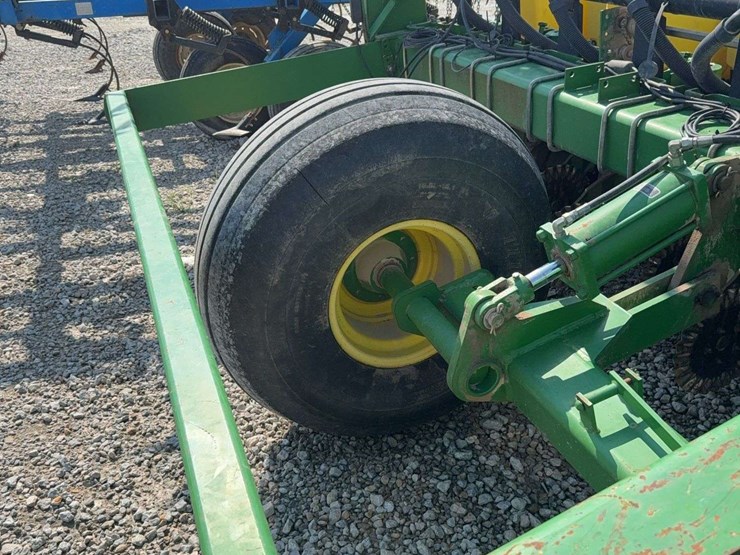 2003-john-deere-1780-image-5