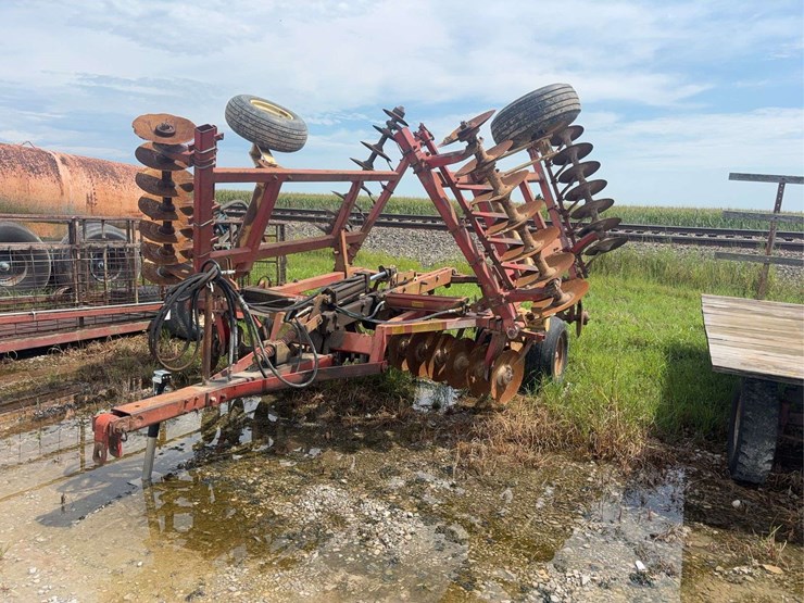 krause-21ft-disk,-tandem-axle,-9"-spacing-image-1