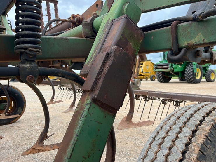 john-deere-1600-image-22