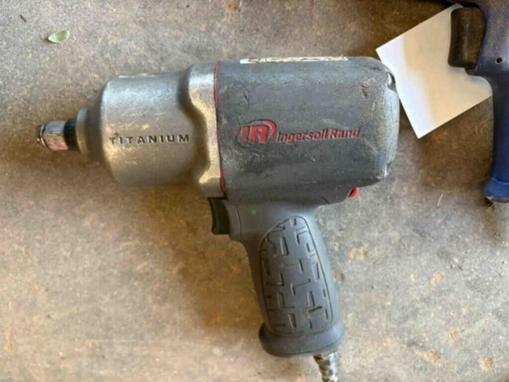 assort-of-air-tools-image-3