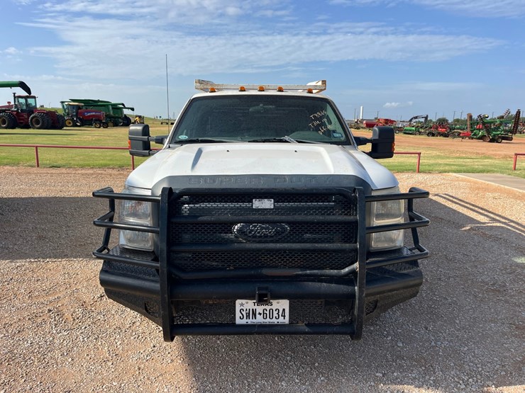 2012-ford-f350-image-2