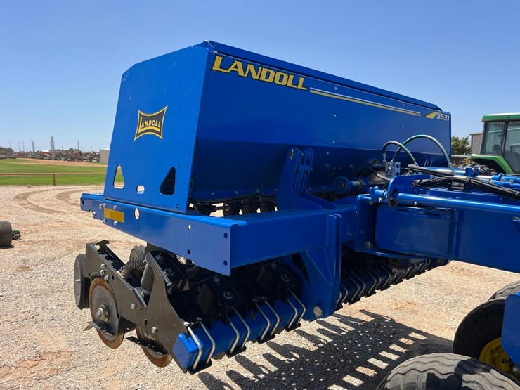 2014-landoll-5531-image-18