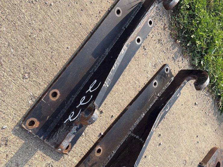 jcb-telehandler-mounts-image-2