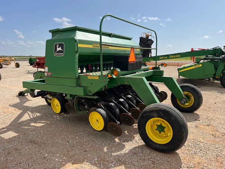 1998-john-deere-1560-image-21
