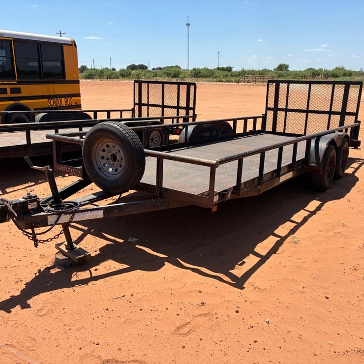 #T8873 • 20FT Flatbed Trailer