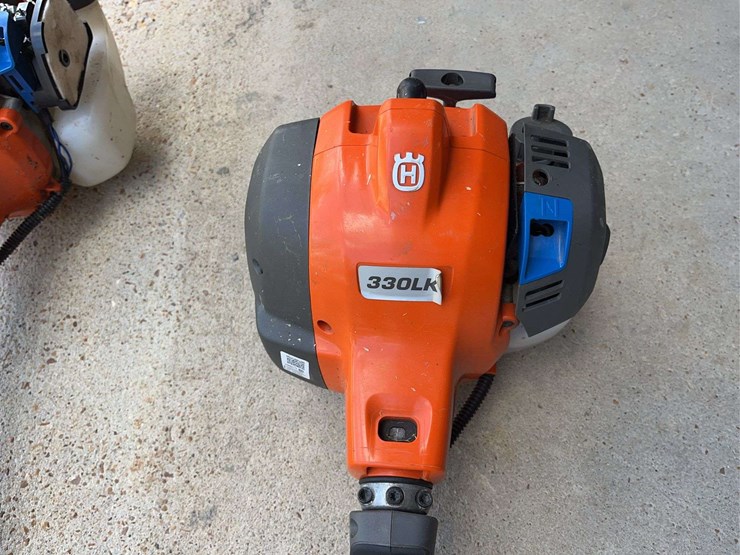 (2)-husqvarna-weed-eaters-image-6
