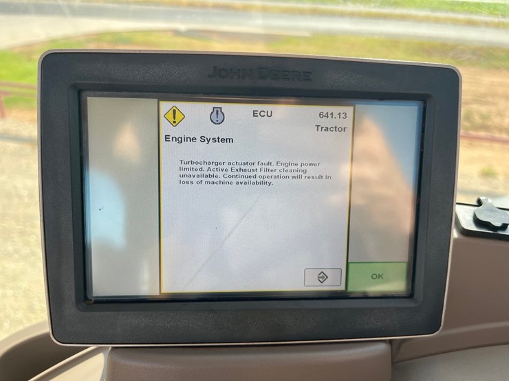 2014-john-deere-6210r-image-30