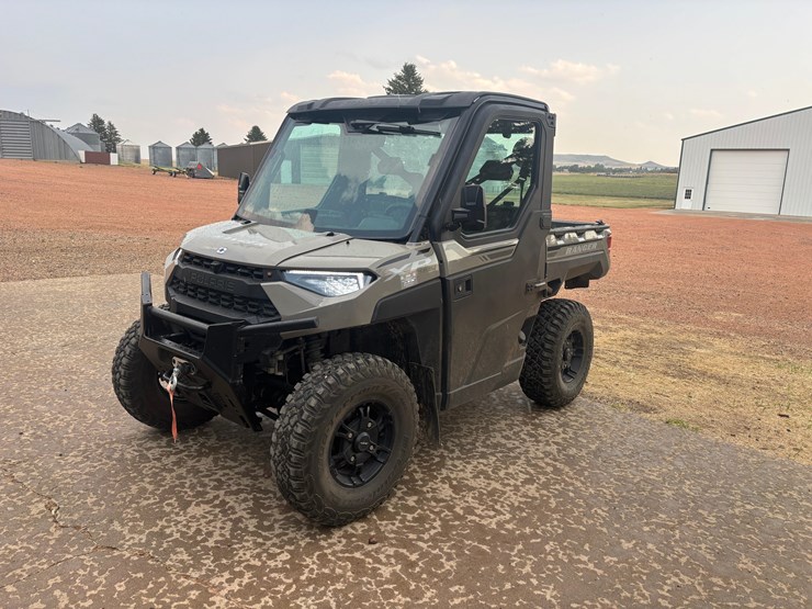 2024-ranger-1000-northstar-utv-image-4