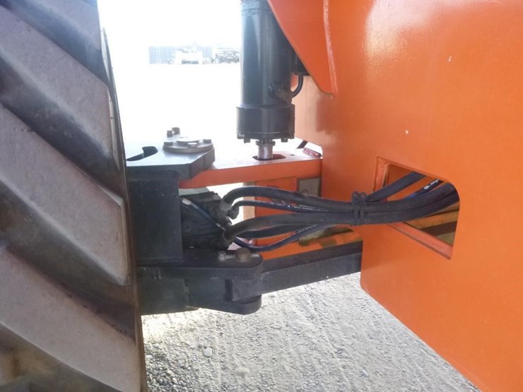 2013-jlg-860sj-image-30