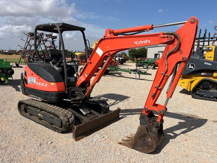 2021-kubota-kx71-3-image-5