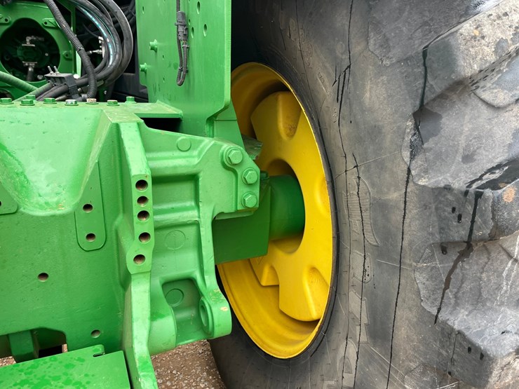 2013-john-deere-9510r-image-19