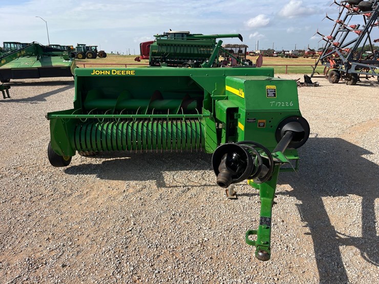 2008-john-deere-348-image-13