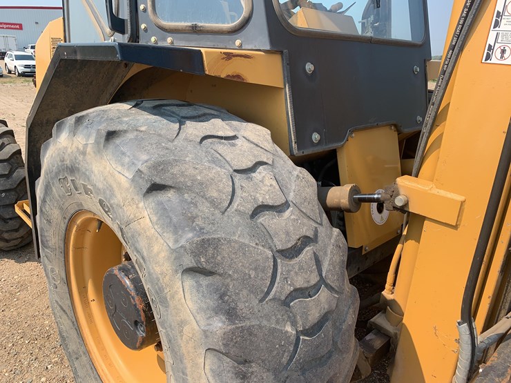 hp-8500-harlow-fork-lift-image-9