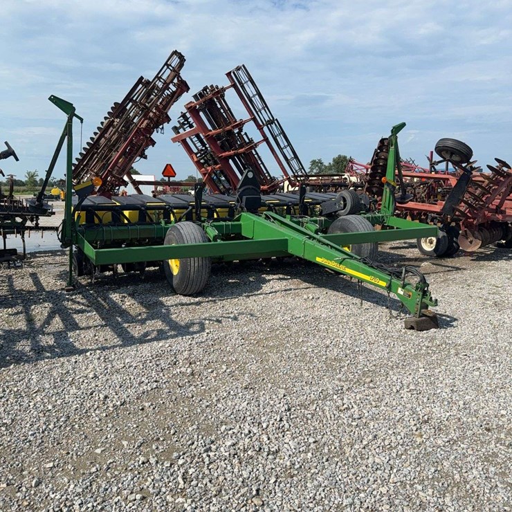 2003 JOHN DEERE 1780