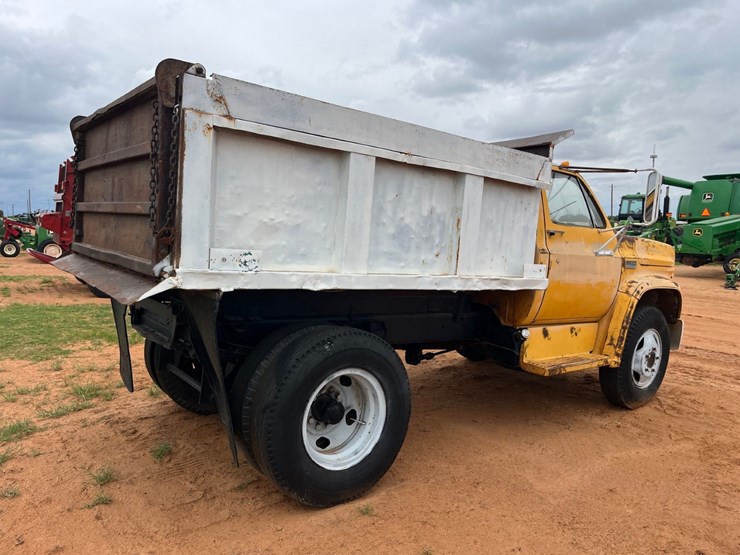 #t8691-•-1979-chevy-dump-truck-image-5