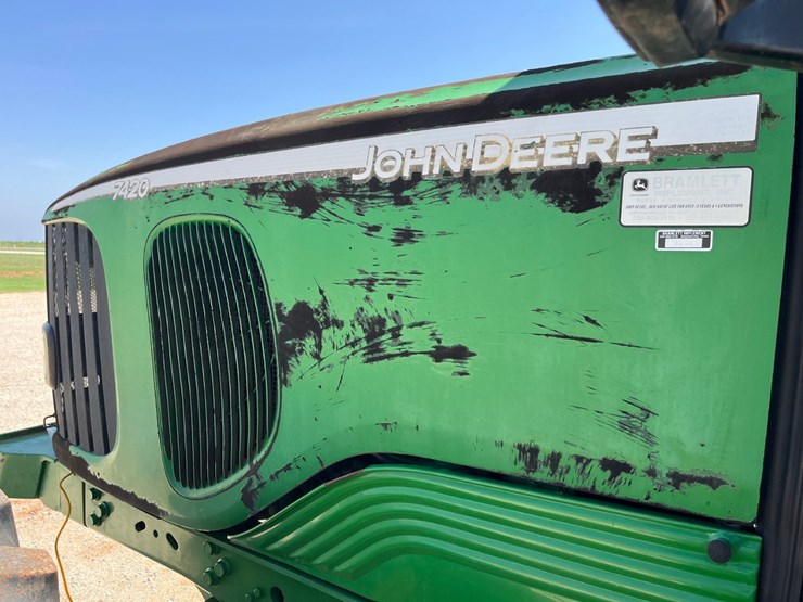 2004-john-deere-7420-image-15