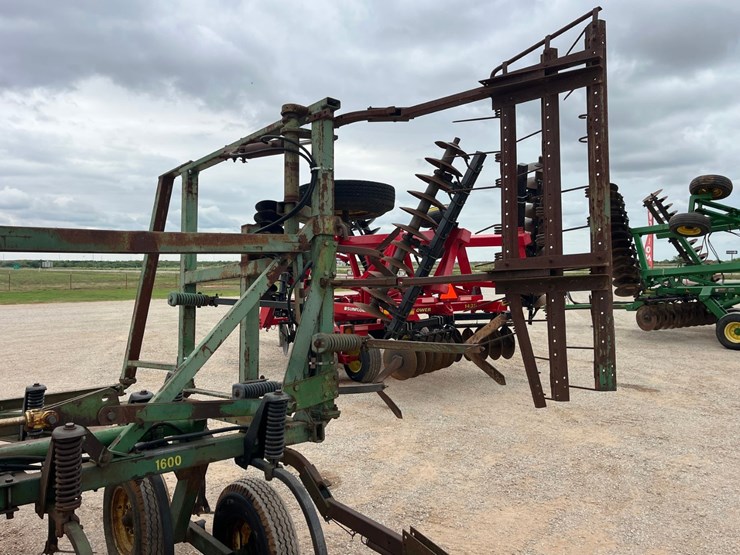 john-deere-1600-image-13