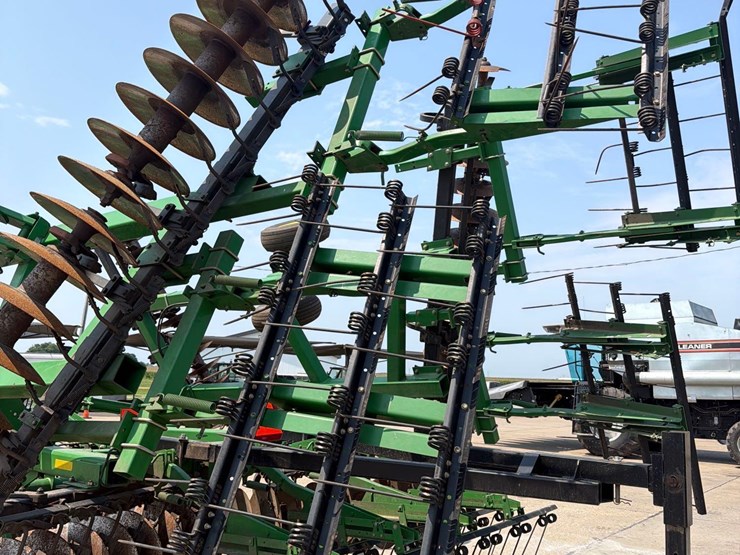 john-deere-637-image-6