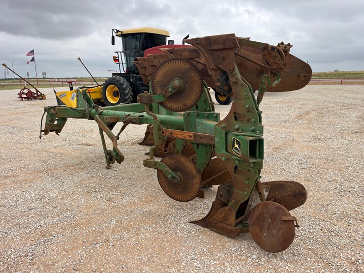 john-deere-4600-image-7