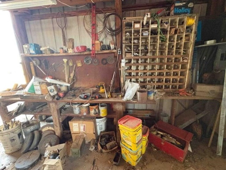 west-wall---bolts/nuts---staps---blades-etc.-image-1