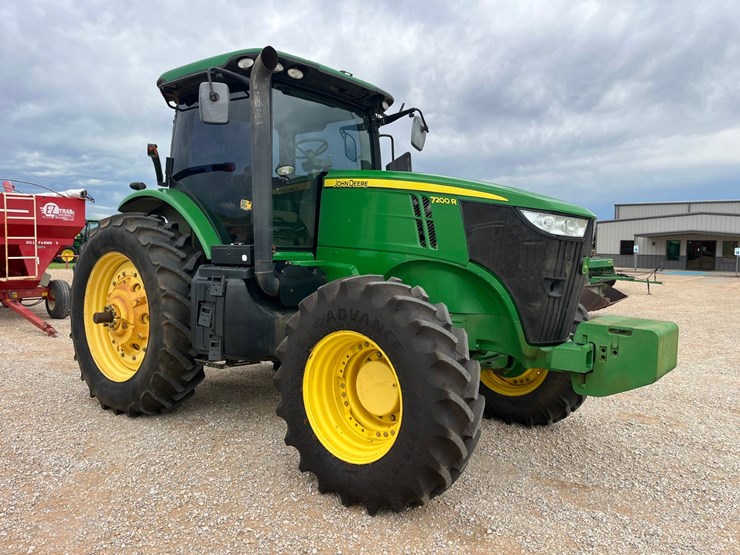 2012-john-deere-7200r-image-6