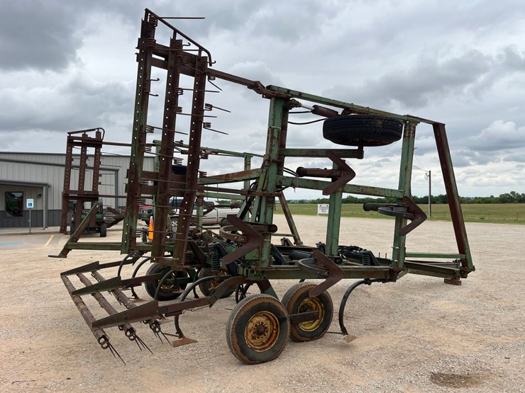 john-deere-1600-image-10