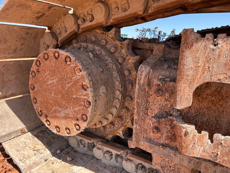 #t8699-•-2018-deere-470g-image-11