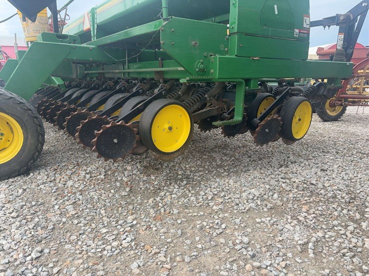 john-deere-750-image-15