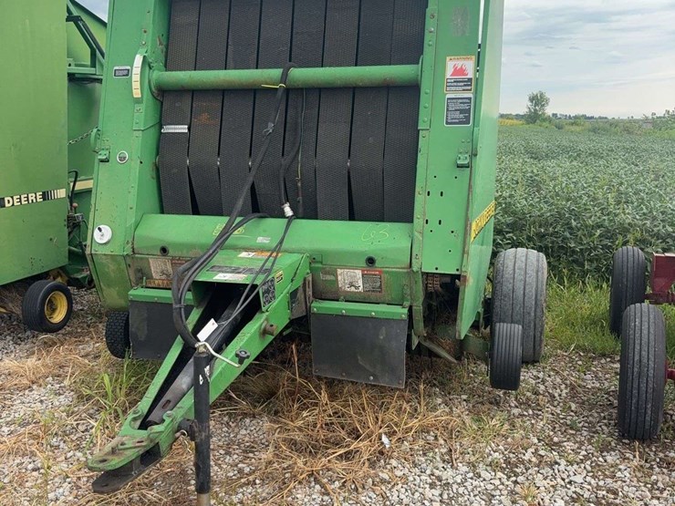 2026-john-deere-566-image-2
