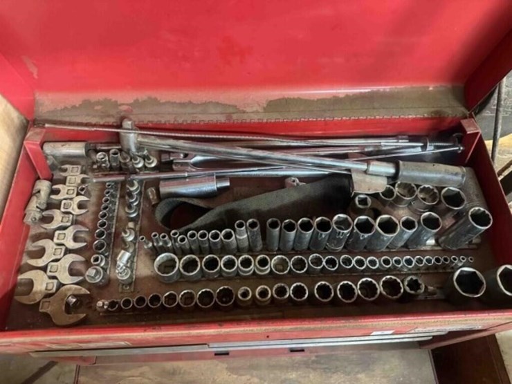 craftsman-rolling-tool-box-image-2