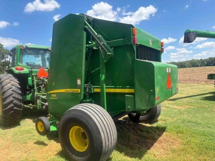 2015-john-deere-569-image-2