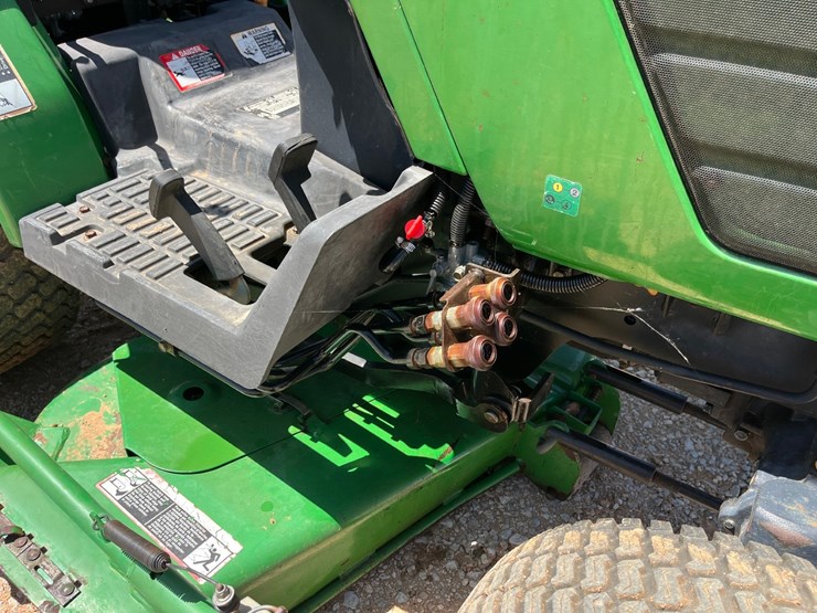 2002-john-deere-4010-image-5