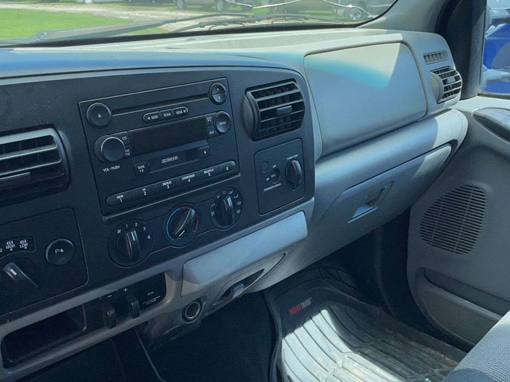 2005-ford-f350-xlt-image-6