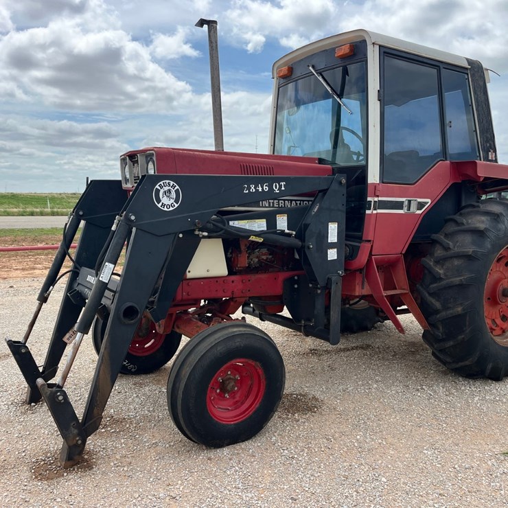 1978 INTERNATIONAL 886