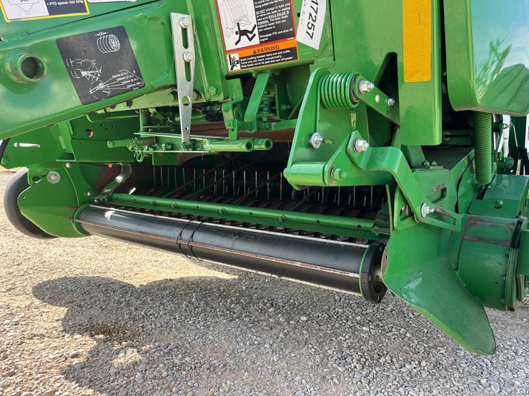 2021-john-deere-460m-image-3
