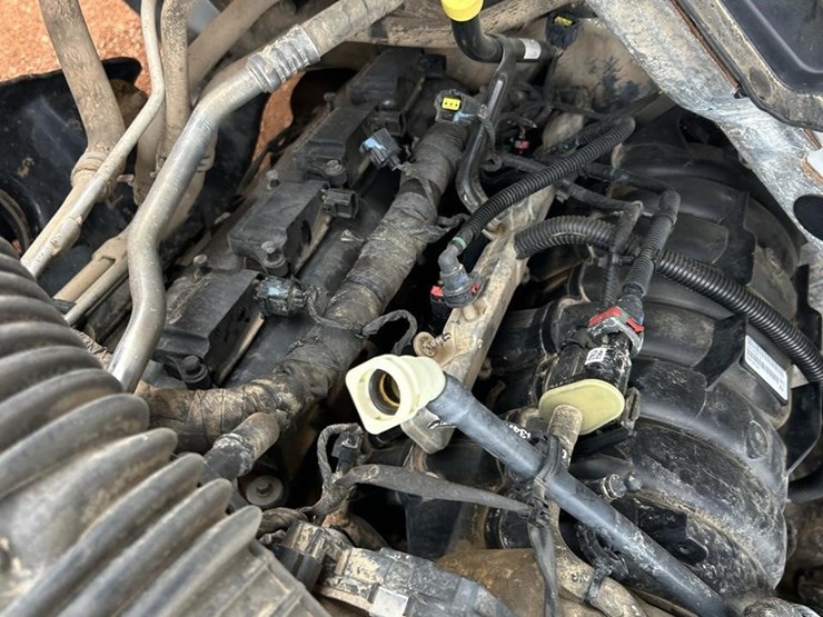 2018-ram-2500-tradesman-image-24