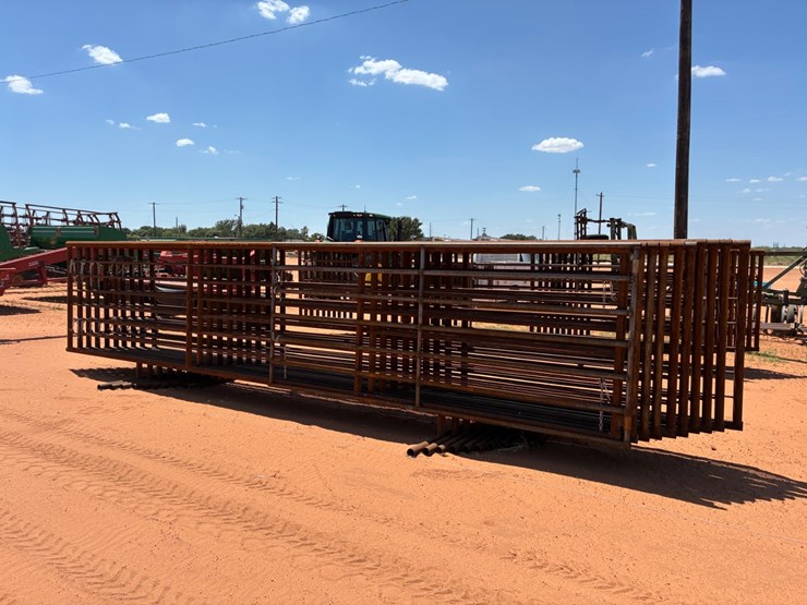 #t8861-•-(10-cattle-panels-image-1