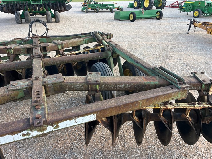 john-deere-1630-image-9