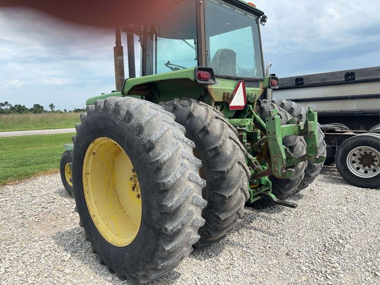 1976-john-deere-4630-image-6