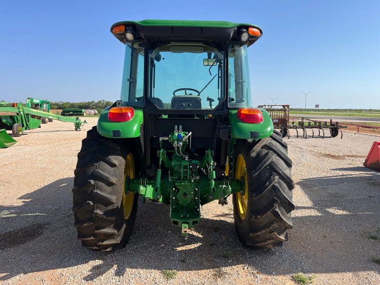 2019-john-deere-5100e-image-11