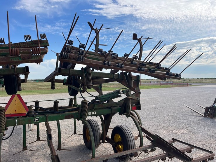 1988-john-deere-610-image-10