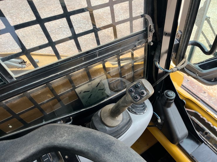 2013-caterpillar-259b-image-20