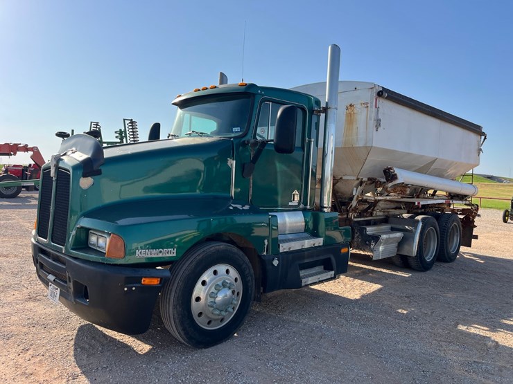 #t10001-•-1995-kenworth-truck-image-1
