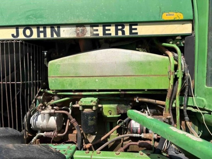 john-deere-8450-image-11