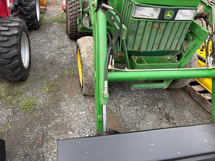 john-deere-790-image-21