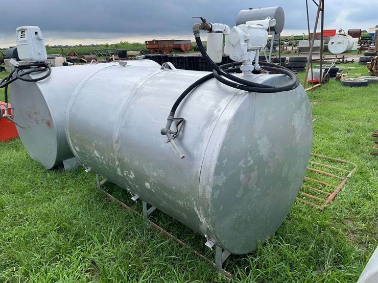 500-gallon-fuel-tank-with-gas-boy-pump-image-4